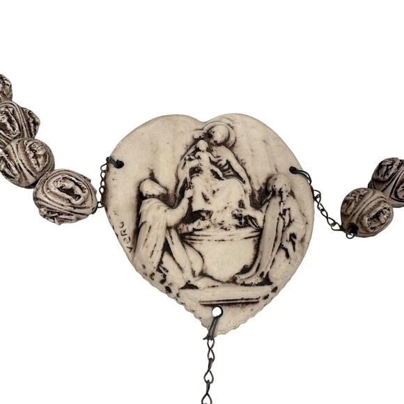 Vintage Resin Wall Hanging Rosary with Crucifix & Beads Religious Christian Art - Picture 2 of 11